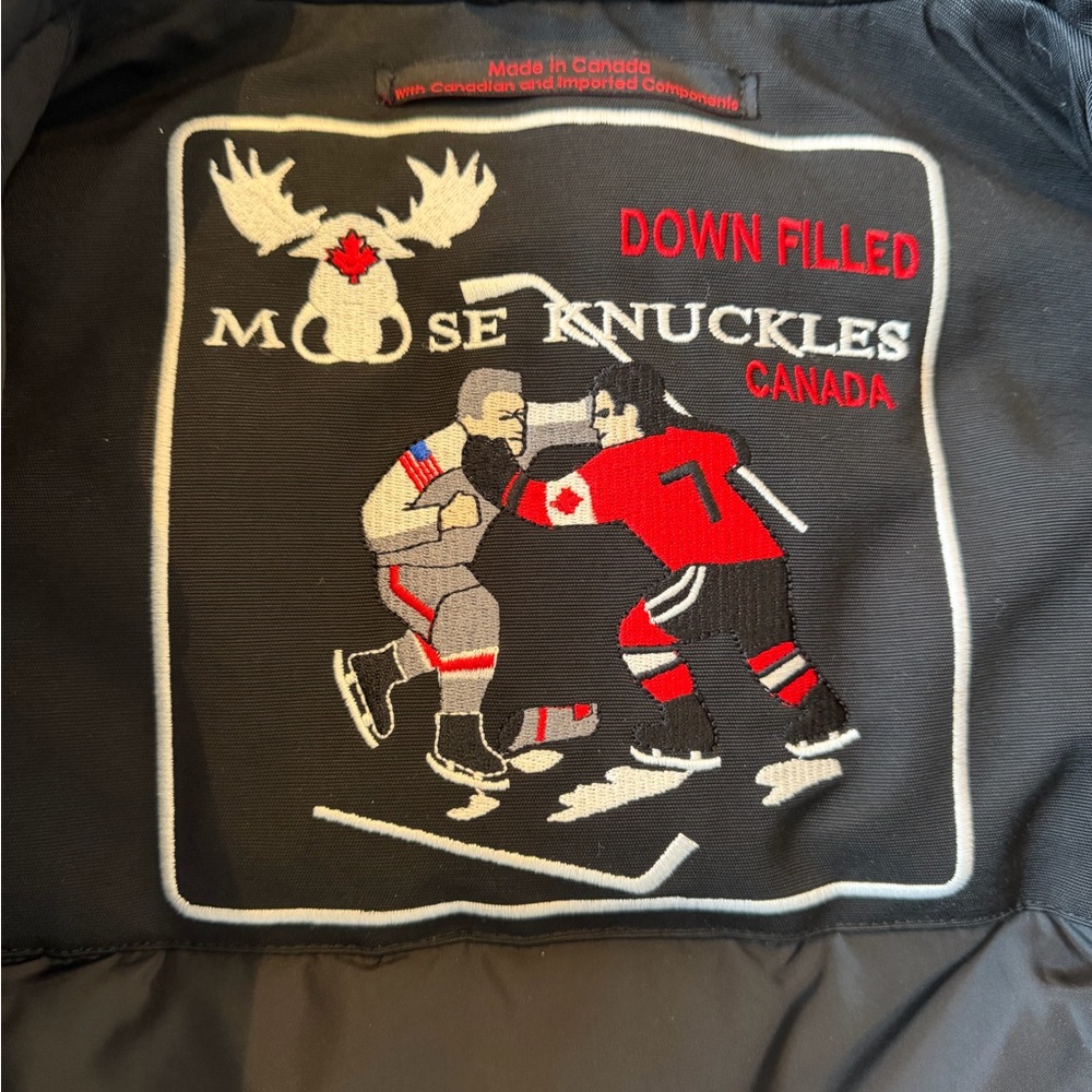 Moose Knuckles black Parka - Picture 2 of 14